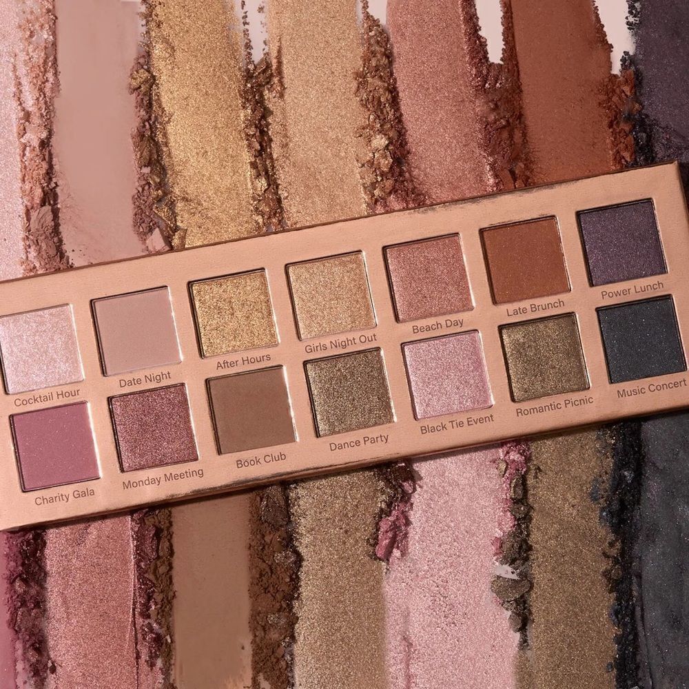 Best Dressed Lids Eyeshadow Palette